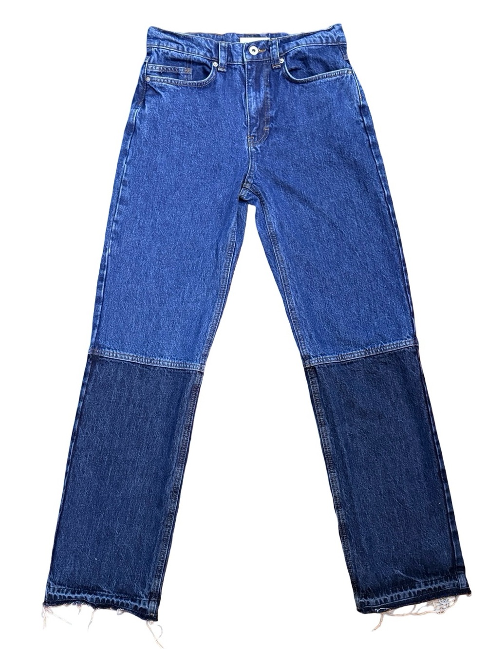 Axel Arigato Archive Mid-Rise Straight Leg Denim Jeans in Two-Tone Blue. Size 28